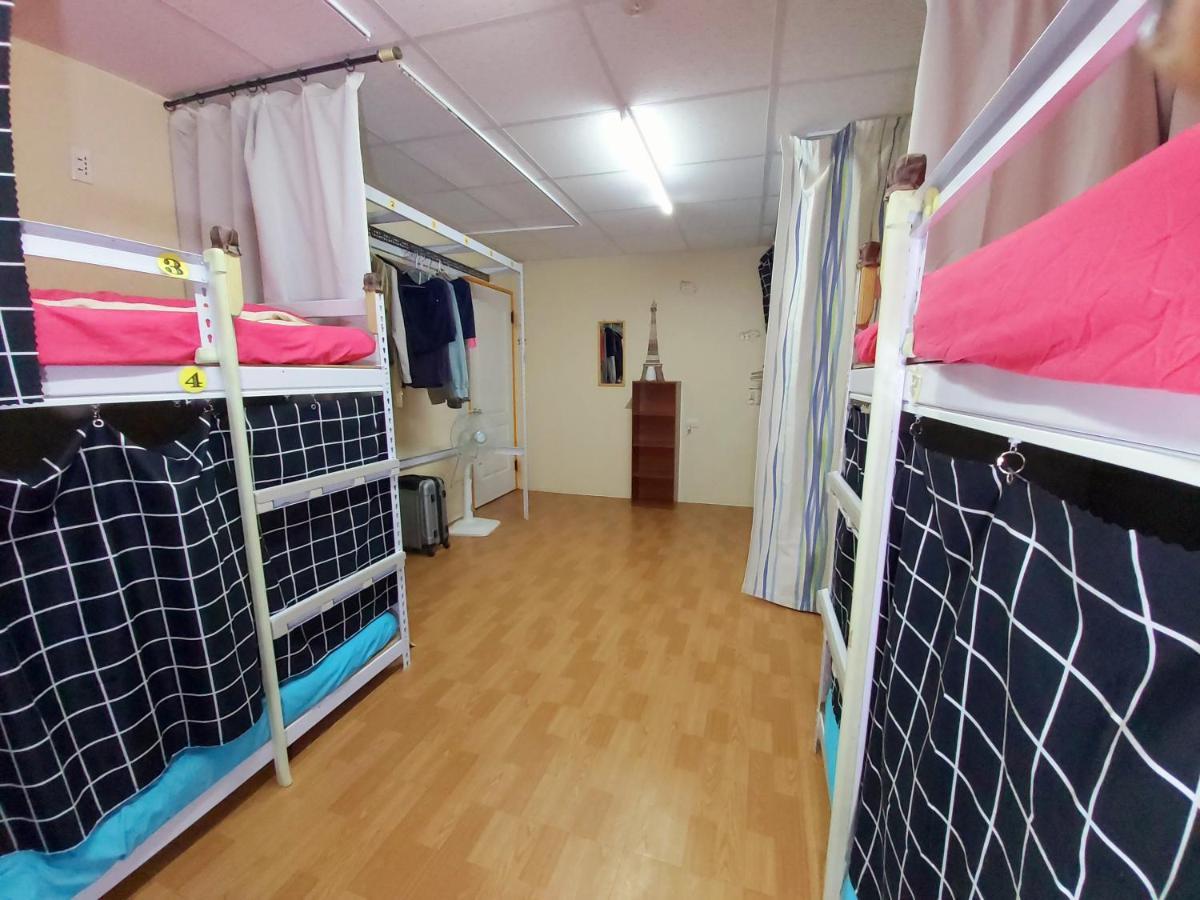 Hostel Smile